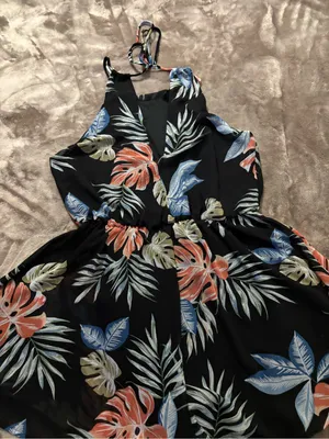 Final Touch Romper Women’s Size S Black with Coral and Blue Leaf Accents thumbnail 4