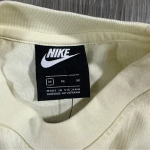 Nike‎ Solid Cream Long Sleeve Cropped Oversized Pullover Sweatshirt Size M NWT thumbnail 5
