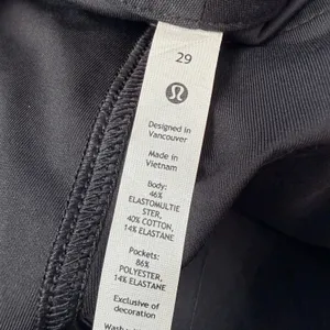 Lululemon City Sleek Size 29 Wide-Leg High-Rise Pant Light Utilitech Black- FLAW thumbnail 6