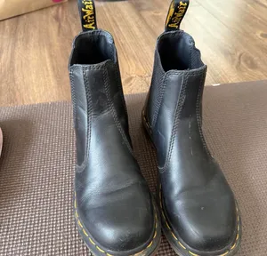 Dr. Martens Boots Black thumbnail 2