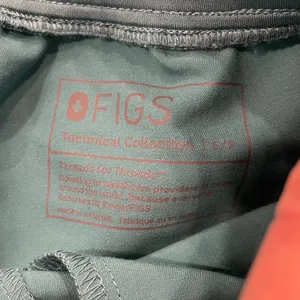 FIGS Zamora High-Rise Jogger Scrub Pant in Cactus Size Small Petite thumbnail 6