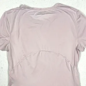 Athleta Limitless Tee‎ Womens Short Sleeve Workout Shirt Performance Pink Small thumbnail 4