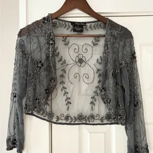 Adrianna Papell Charcoal Sheer Embroidered‎ Blouse Flaw Size 2 thumbnail 1