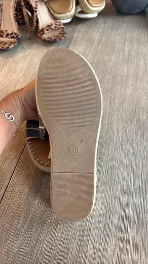 Target sandals thumbnail 4