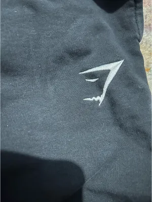 Gymshark Jogger Sweatpants Black - size small thumbnail 3