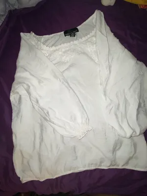 ISABELLA RODRIGUEZ White Long Sleeve Off-Shoulder Top with Lace Trim Size XL thumbnail 1
