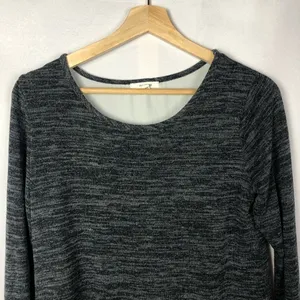 Maurices Dark Gray Button‎ Back Layered Long Sleeve Top XS thumbnail 3