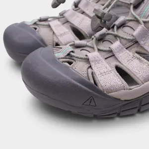 KEEN Newport H2 Womens 8 Grey Ocean Wave Water Hiking Sandals thumbnail 11