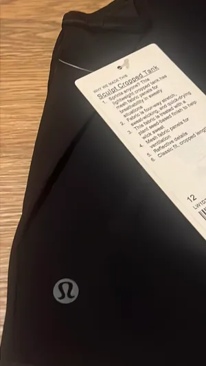 Lululemon Sculpt Cropped Tank - New Ith Tags - Black Size 12 thumbnail 4