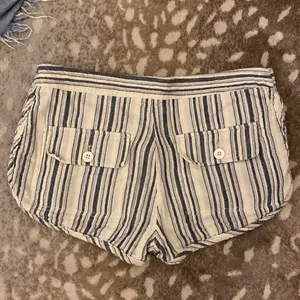 Free People Night Moved Striped Shorts Mid Rise Button Fly White Blue Si… thumbnail 8