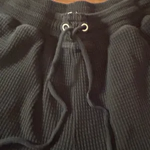 Aerie Waffle Knit Shorts Large Black Drawstring Loungewear Cozystyle Summer Soft thumbnail 2