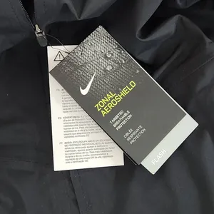 Nike Women Black Windbreaker Pullover NWT Sz Small Nike Zonal AeroShield Jacket thumbnail 9