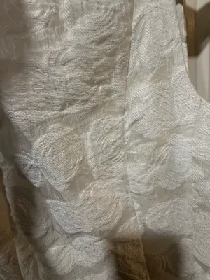 White pearl dress Size M thumbnail 3