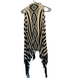 FULL TILT Black Cream Aztec Design Sleeveless Fringe Vest size Medium thumbnail 2