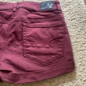 American Eagle Outfitters | Maroon Hi Rise Shortie thumbnail 2