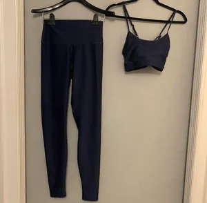 ALO Yoga Navy Set thumbnail 5