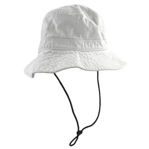 Aritzia TNA Women's White Adjustable Drawcord Cotton Twill Bucket Hat Size M/L thumbnail 2