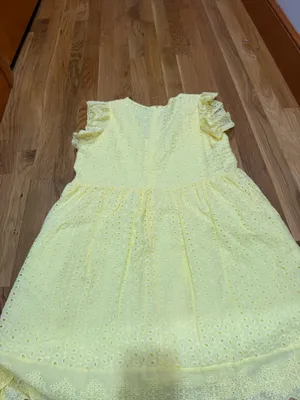 Yellow Dress thumbnail 2