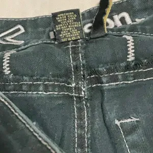 Kits on Blue Size 24 thumbnail 5
