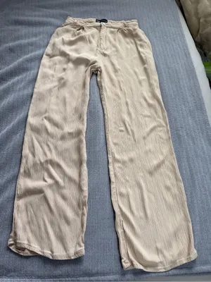 Zara Cream Pleated Wide Leg Trousers‎ thumbnail 1