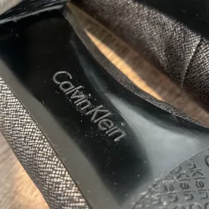 Calvin Klein Womens Elita Cosmopolitan Pump Heel‎ Shoes Metallic Silver Size 6.5 thumbnail 8