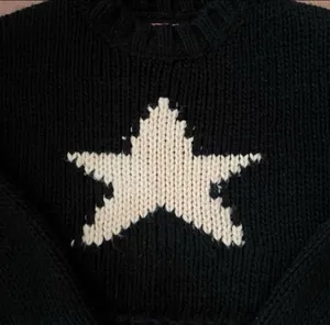 Edikted Sweater Knit Cropped size XS/S thumbnail 3
