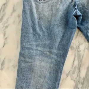 Urban Outfitters BDG Distressed High Rise Cropped Jeans thumbnail 9