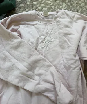 Bow Sweatshirt Gildan thumbnail 1
