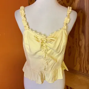 Urban outfitters yellow feminine tank top thumbnail 9