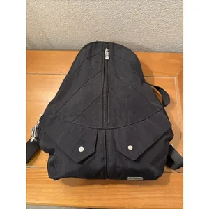 Baggallini Traverse Convertible Sling Bag Backpack Black Nylon Teardrop Shape thumbnail 3
