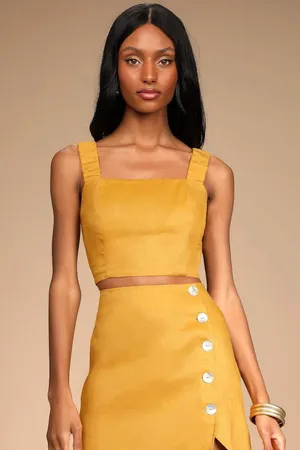 Lulus 100% Linen “Caught in Cannes" Mustard Cutout Cropped Tank Top Sz M Indie thumbnail 1