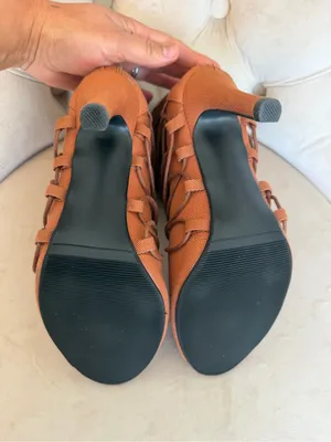 Women’s Rust‎ Lace thumbnail 4