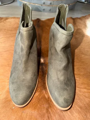 $298 Joie Kayden style Olive microsuede booties 9.5 thumbnail 3