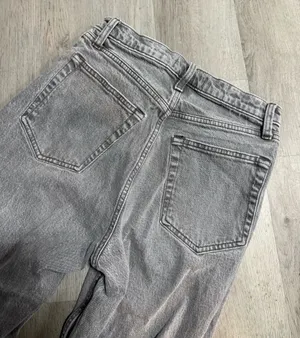 Abercrombie & fitch ultra high rise 90s straight jeans thumbnail 5