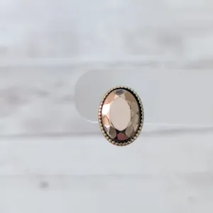 Vintage Clip On Earrings Oval Shape 5/8" Metallic - Fair Condition thumbnail 6