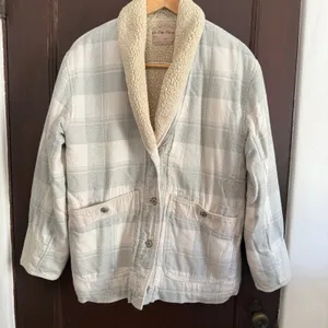 FREE PEOPLE | Woodlands Gray Plaid Flannel Sherpa Lined Jacket | Extra Small thumbnail 2