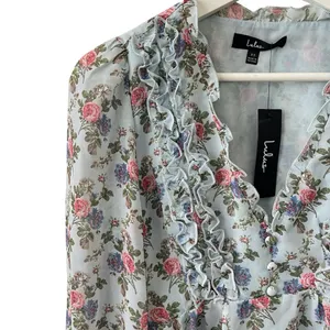 NWT Lulus Undeniably Darling Light Blue Floral Chiffon Balloon Sleeve Top XS thumbnail 5