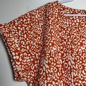Melloday Women 1X Rust Orange Animal Print V-Neck Zipper Short Sleeve Blouse NEW thumbnail 6