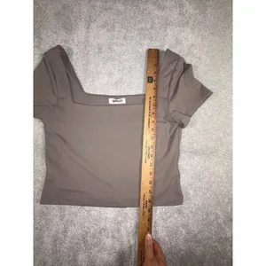 Aritzia Babaton Contour Squareneck T-Shirt xl taupe thumbnail 6