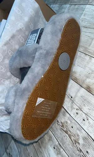 Furry Slides UGG thumbnail 4