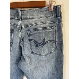 Women's Wrangler Bootcut Jeans -‎ Size 9- Blue EUC thumbnail 5