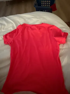 Amazon hot pink tight tee shirt thumbnail 2