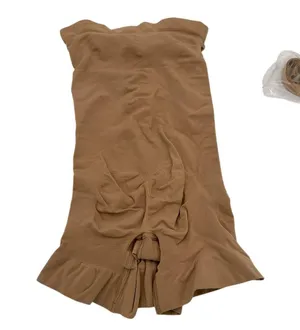 Skims Seamless Sculpt Strapless Shortie Bodysuit NWOT Size Small thumbnail 3