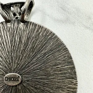 Chico's Vintage Illustrated Round Pendant ✨ thumbnail 11