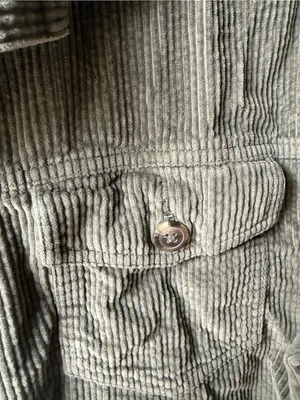 American Eagle Olive Corduroy Cropped Shacket Jacket Raw Hem Women’s Small thumbnail 2