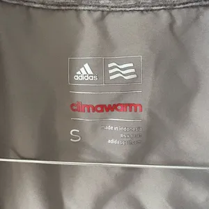 Adidas Women's Quilted Gray Vest thumbnail 3