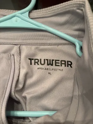 TRUWEAR Men's Quarter-Zip Pullover Sweater in Light Grey thumbnail 2