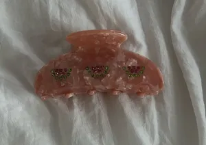 & Other Stories Glow recipe claw clip thumbnail 1