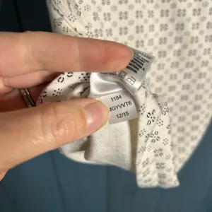 Aeropostale White & Black Patterned Crop Tank Top | Medium thumbnail 5