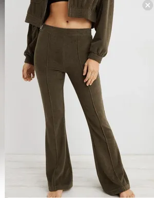 NWT Aerie Groove on Rib Velour Flare Pants thumbnail 6